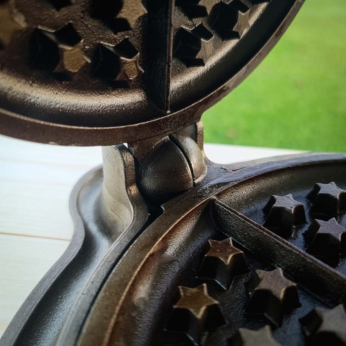 Great American Waffle Iron